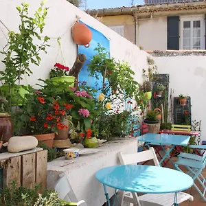  Hostel Au Petit Chez Soi France